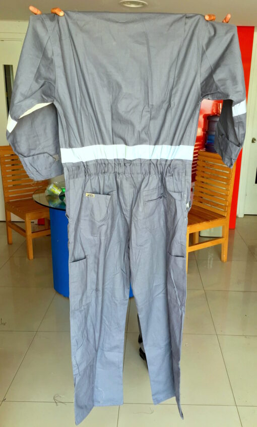 coveralls in Dubai UAE size with embroidery and embroidery with reflective tape