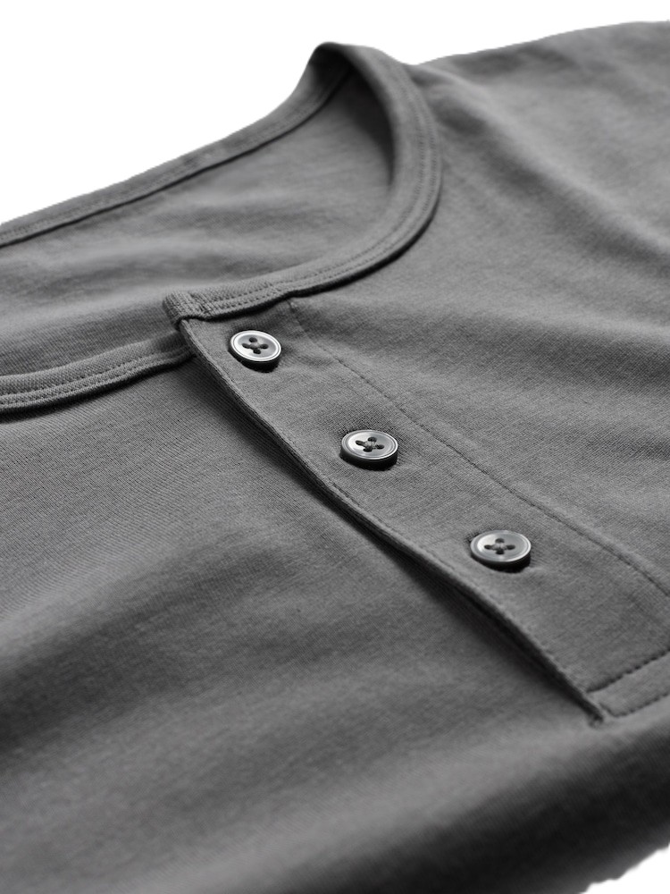 Henleys tees - Image 3